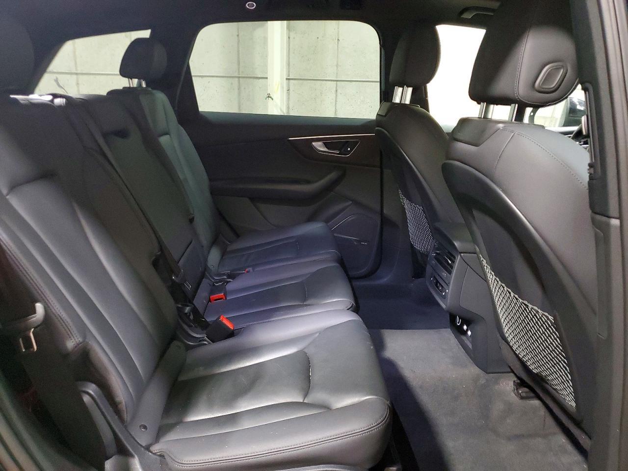 2020 AUDI Q7