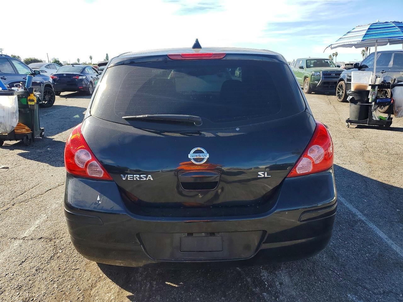 2009 NISSAN VERSA