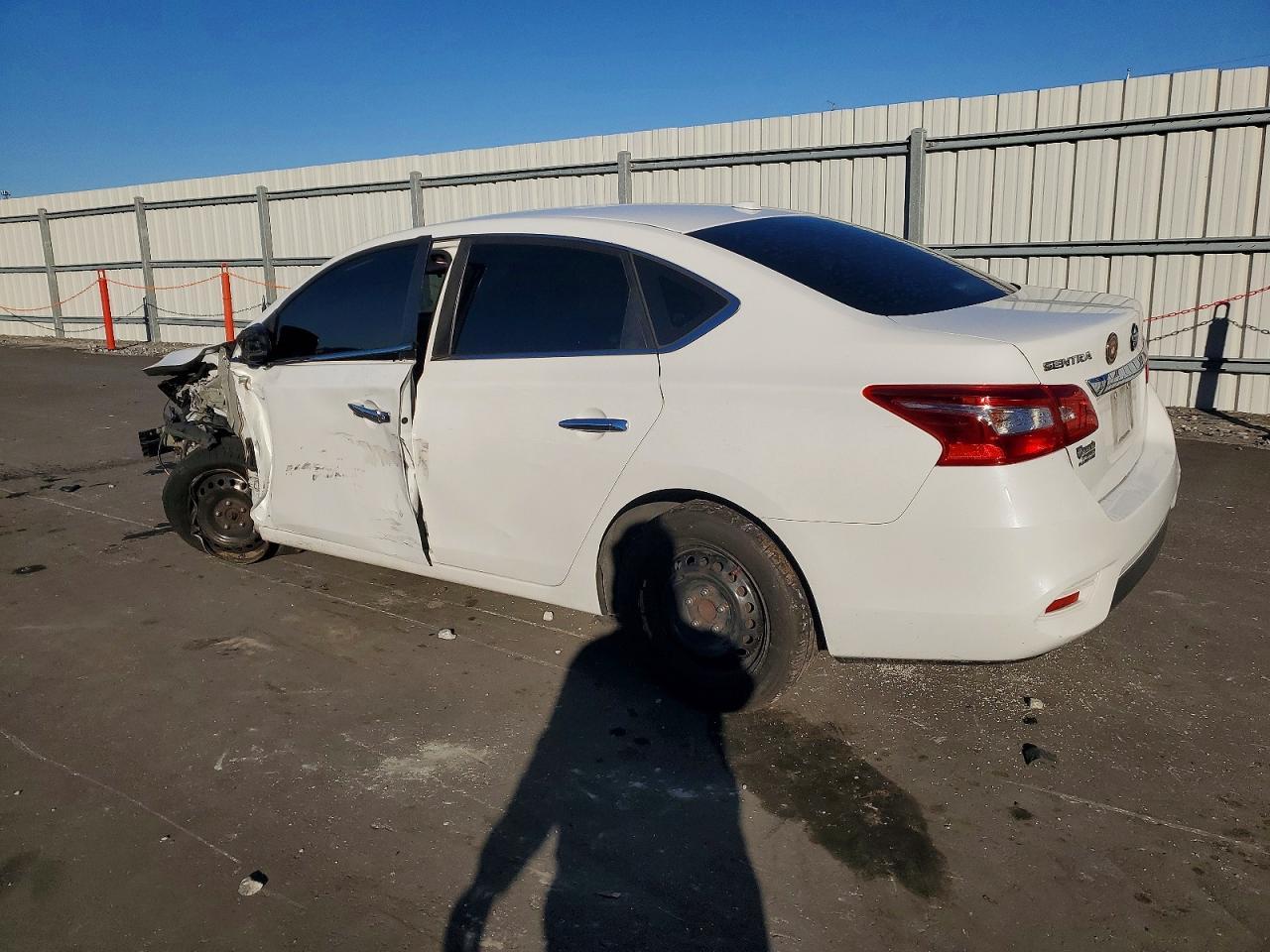 2016 NISSAN SENTRA