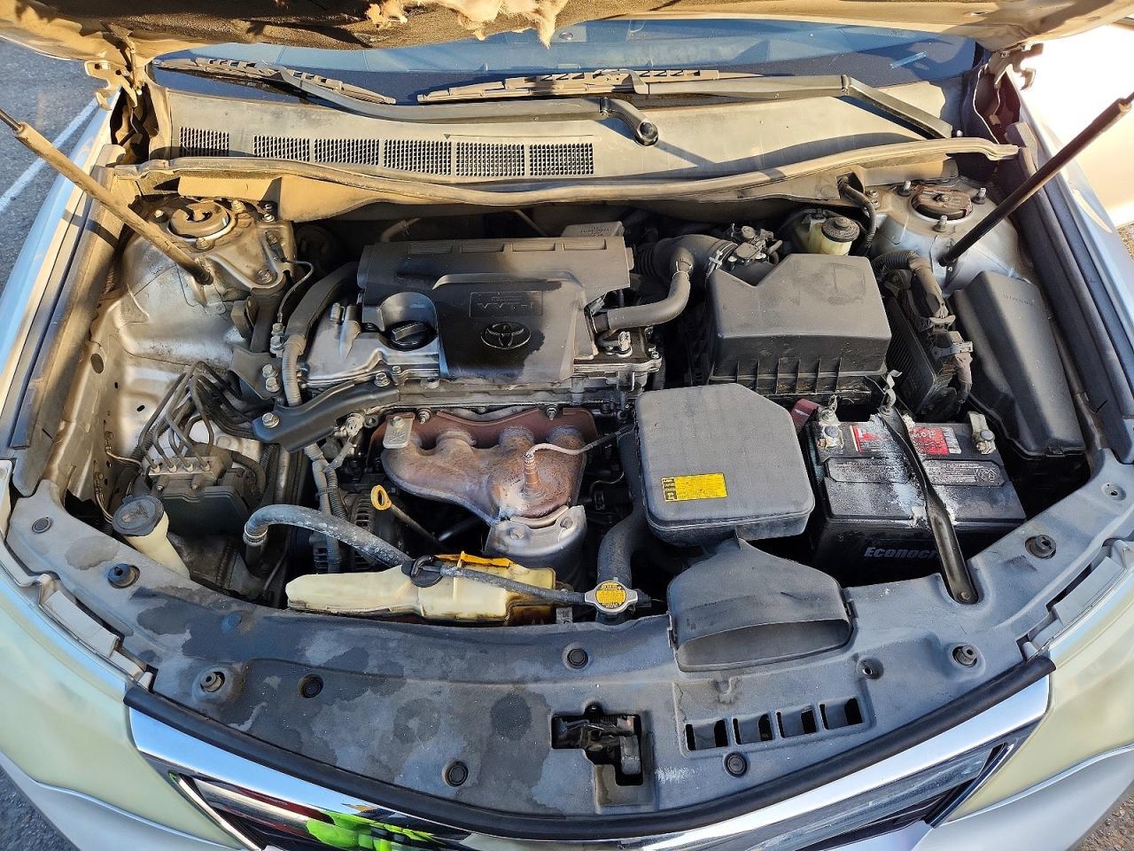 2014 TOYOTA CAMRY
