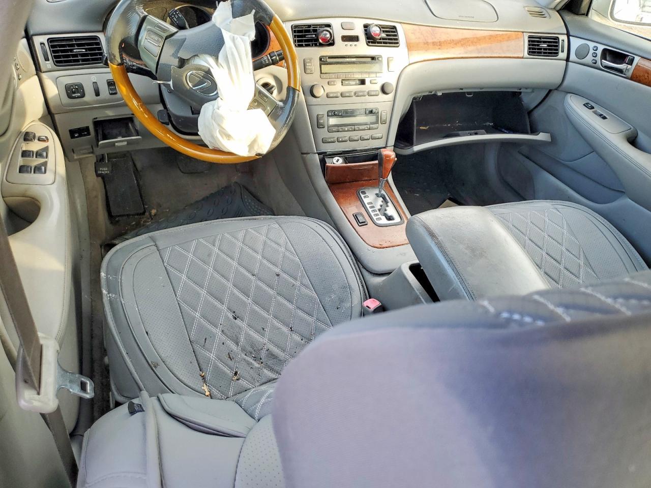 2005 LEXUS ES 330