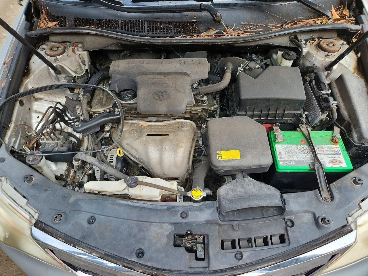 2014 TOYOTA CAMRY