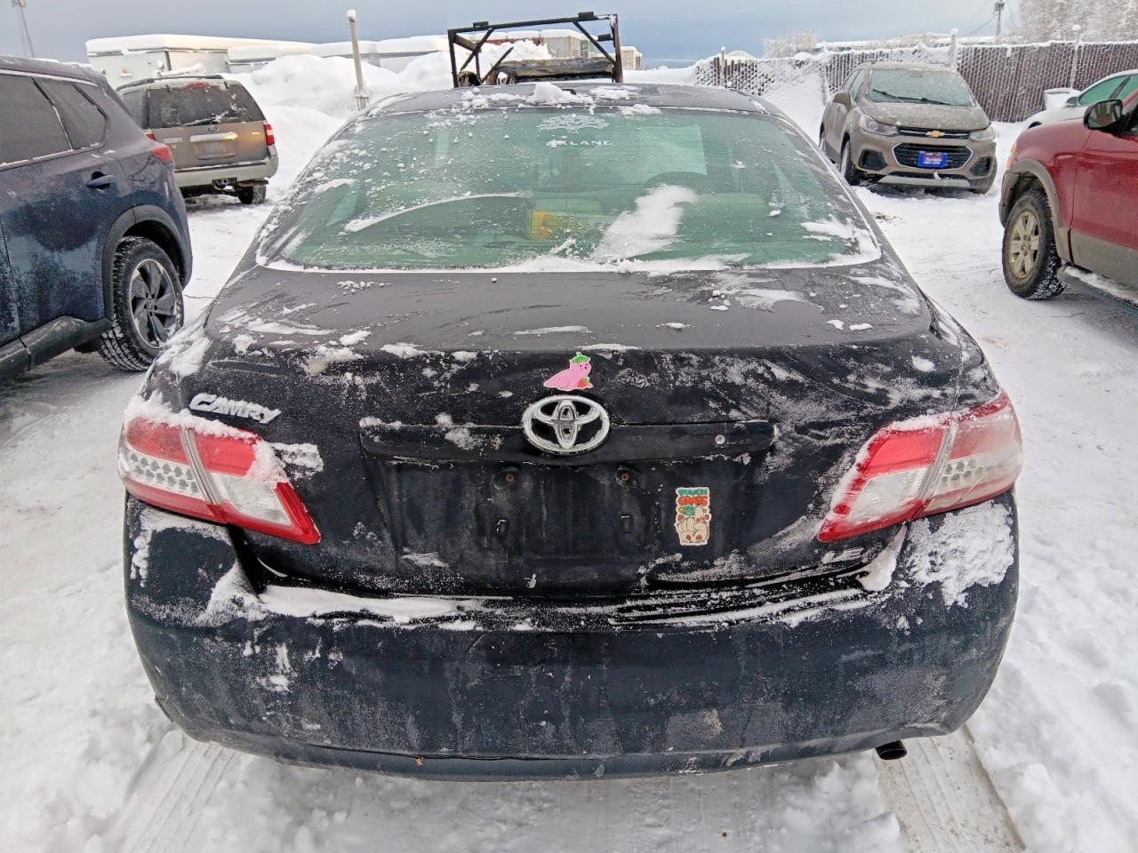 2011 TOYOTA CAMRY