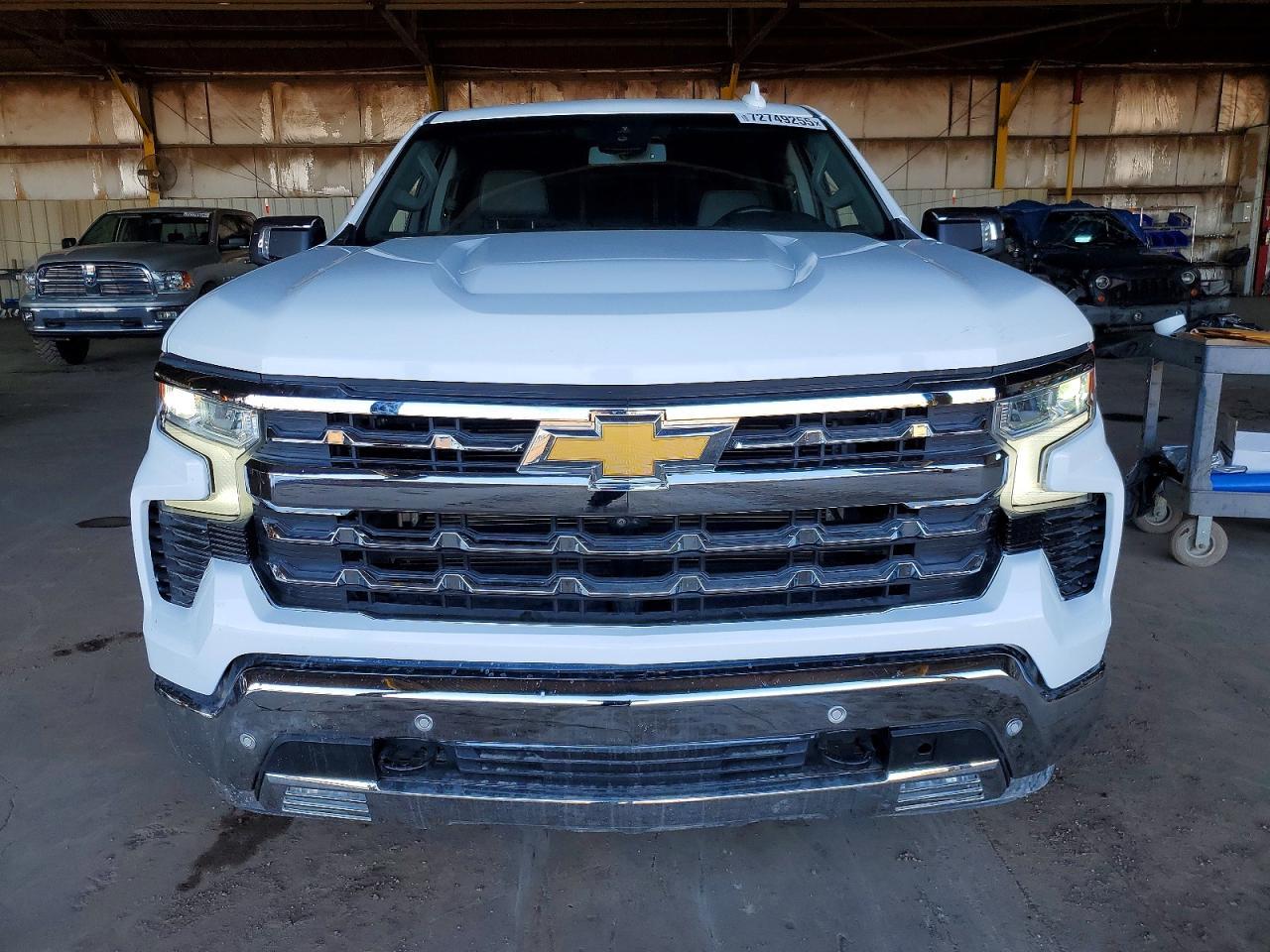 2023 CHEVROLET Silverado