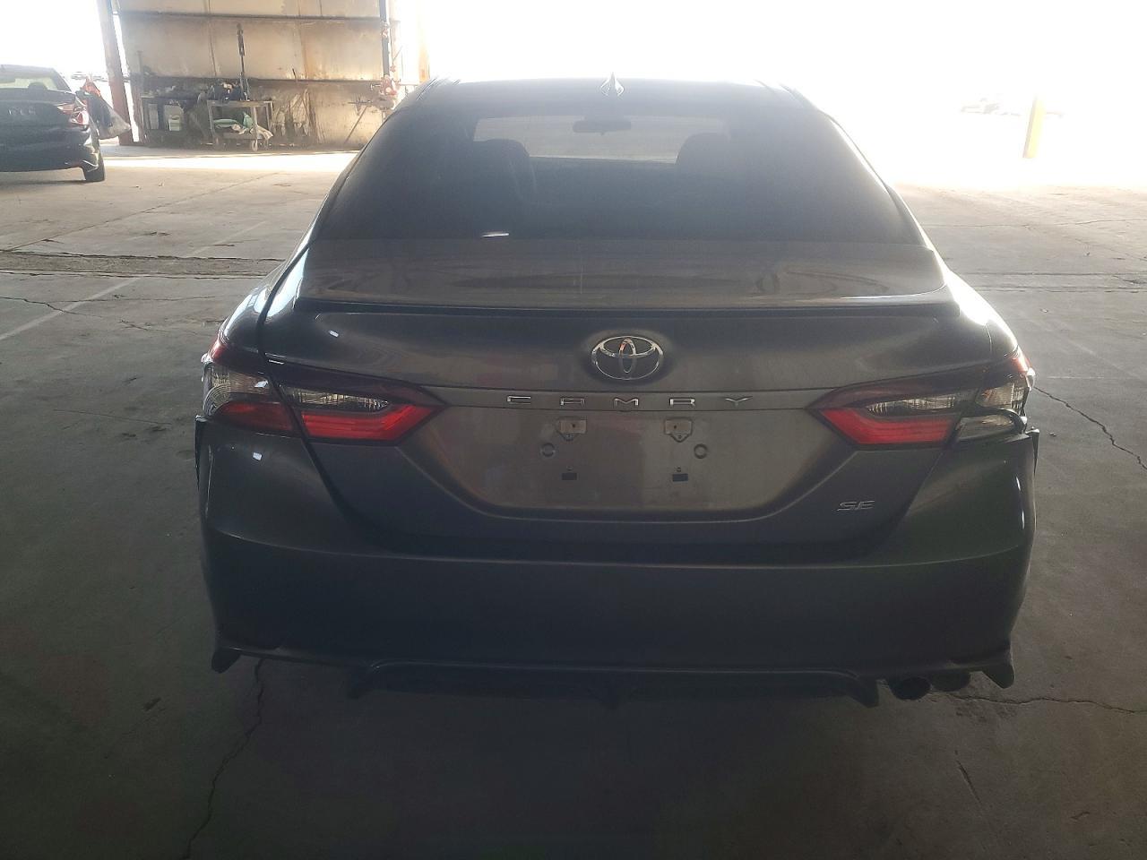 2022 TOYOTA CAMRY