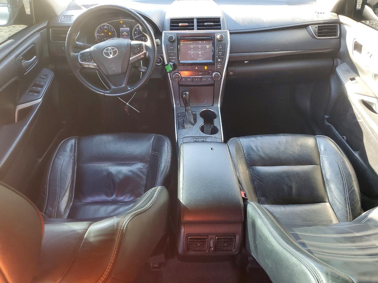 2015 TOYOTA CAMRY