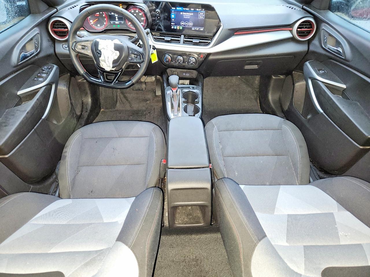 2025 CHEVROLET TRAX