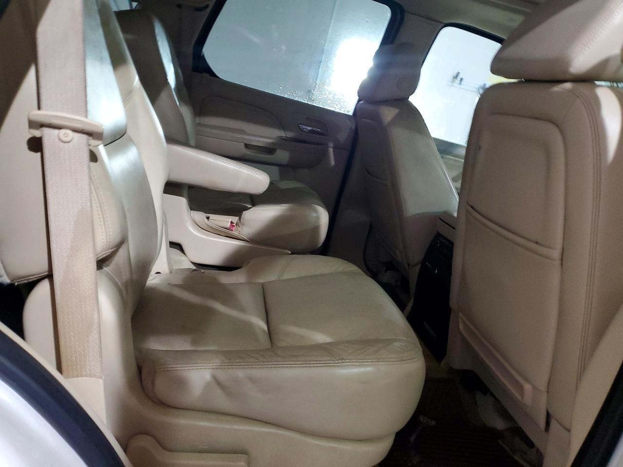 2008 CADILLAC ESCALADE