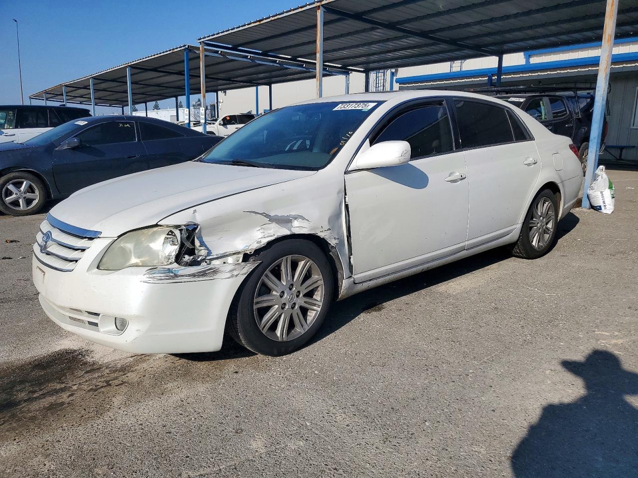 2006 TOYOTA Avalon