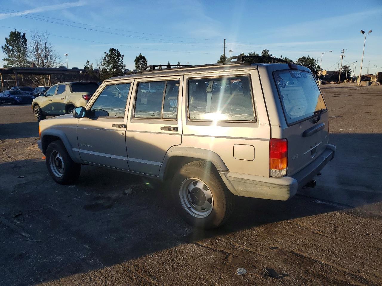 2001 JEEP CHEROKEE