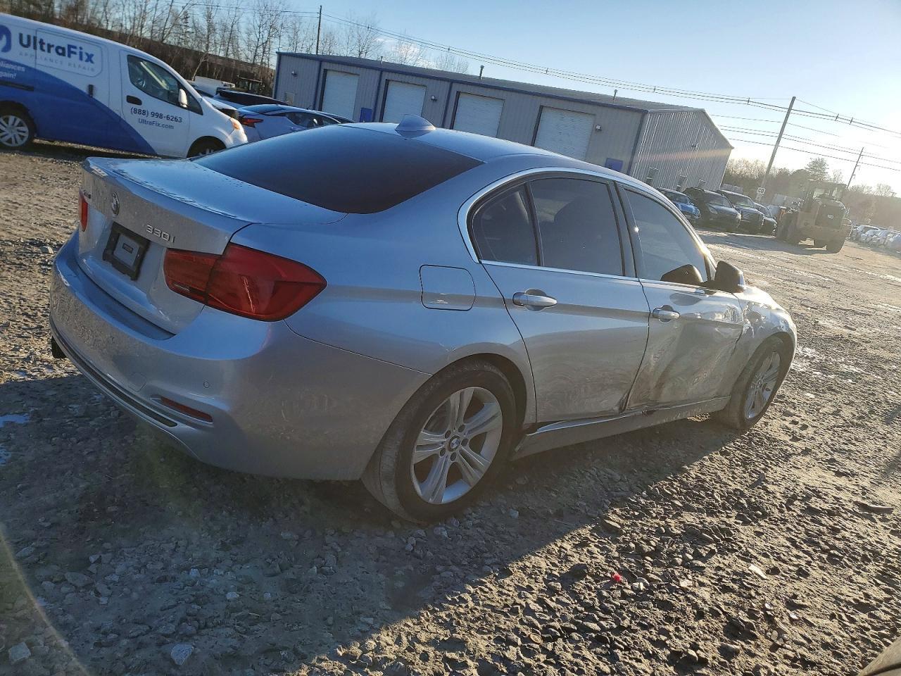 2018 BMW 3 SERIES