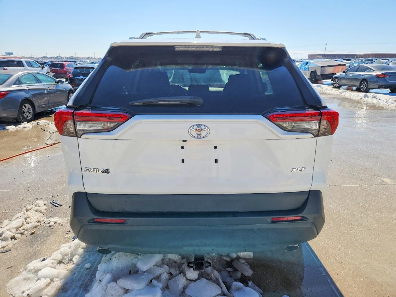 2020 TOYOTA RAV4