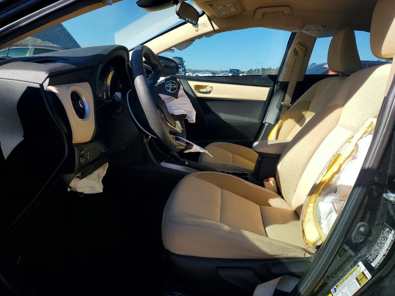 2019 TOYOTA COROLLA