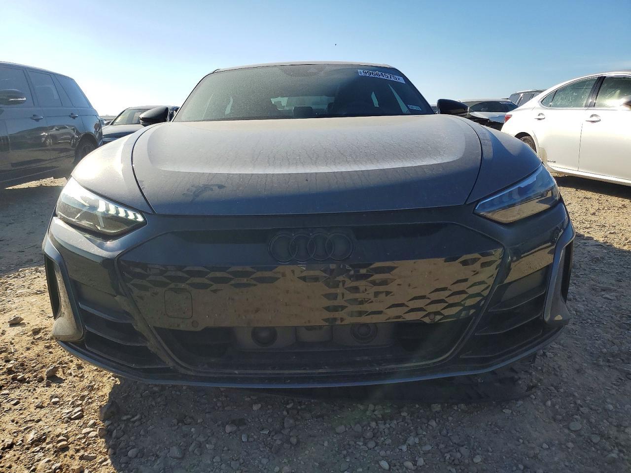 2022 AUDI e-tron GT