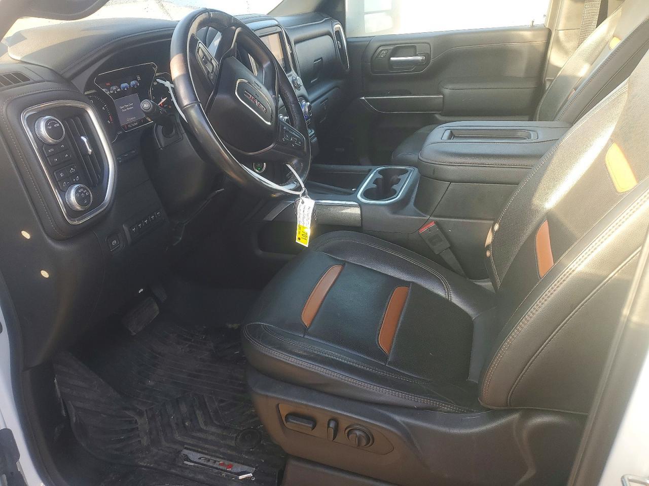 2020 GMC Sierra