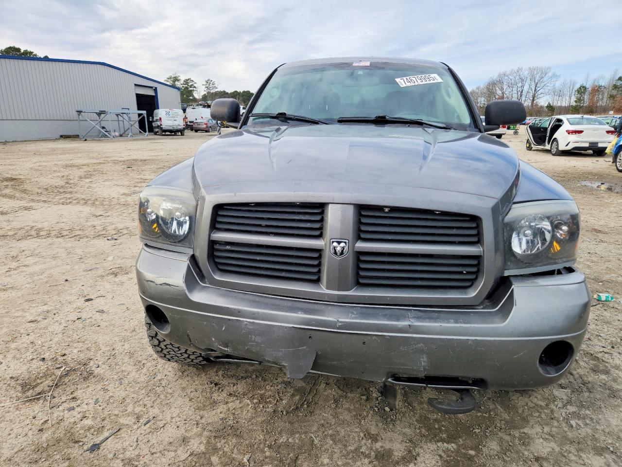 2006 DODGE Dakota