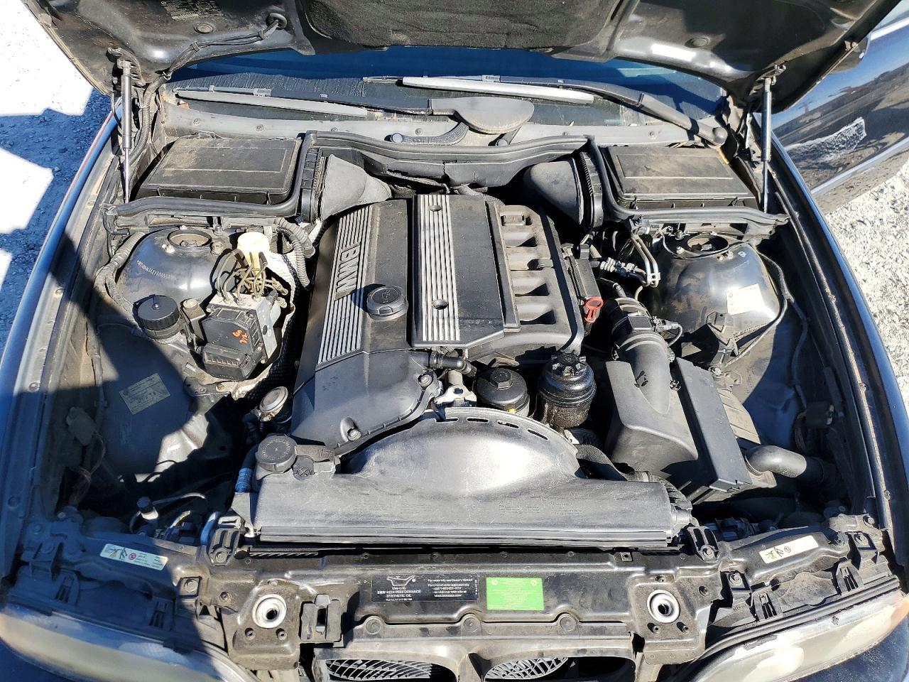 2000 BMW 5 series