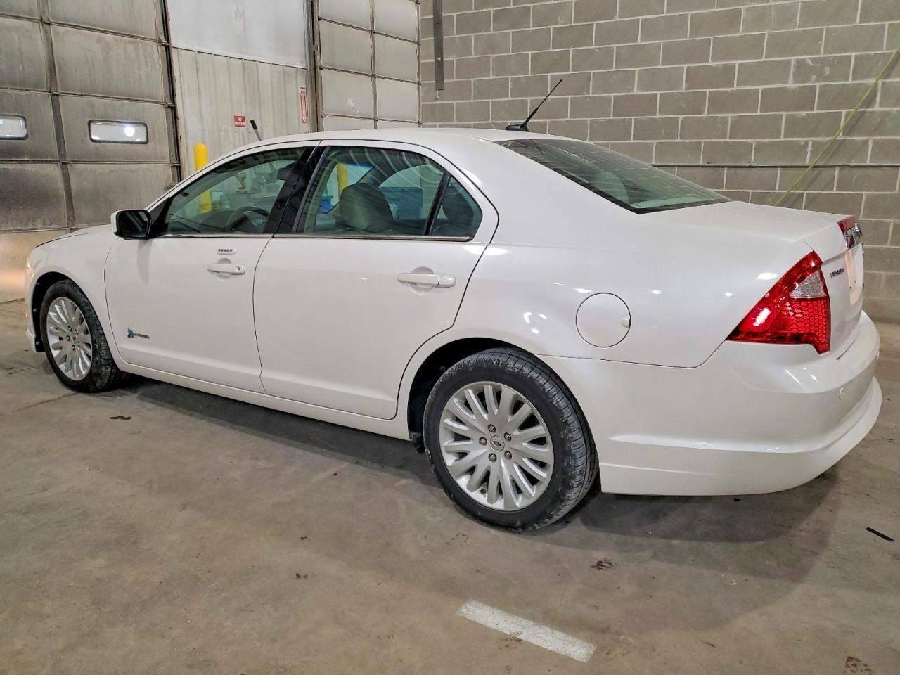 2011 FORD FUSION