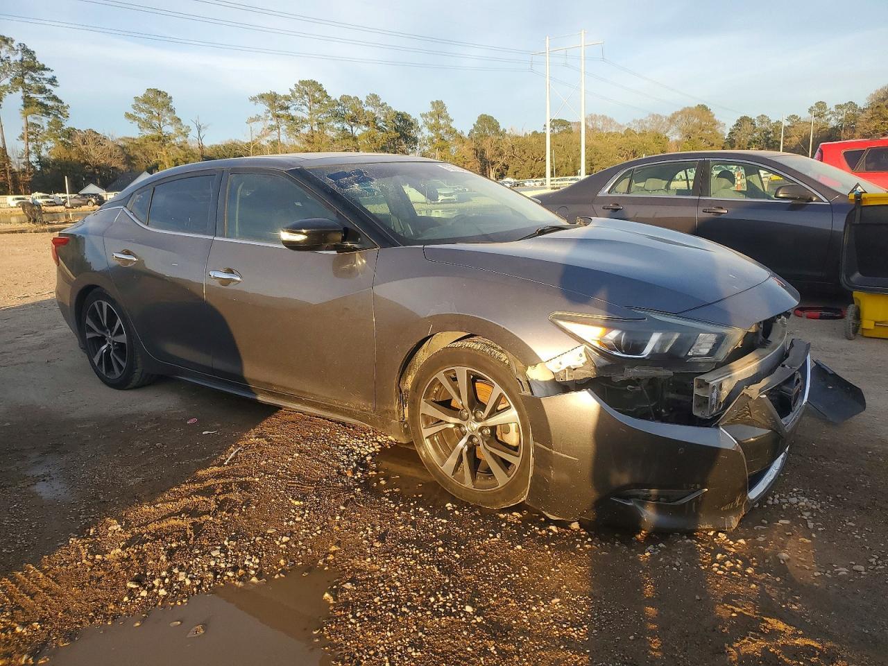 2018 NISSAN Maxima