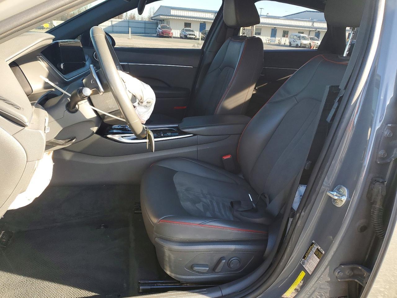 2022 HYUNDAI SONATA