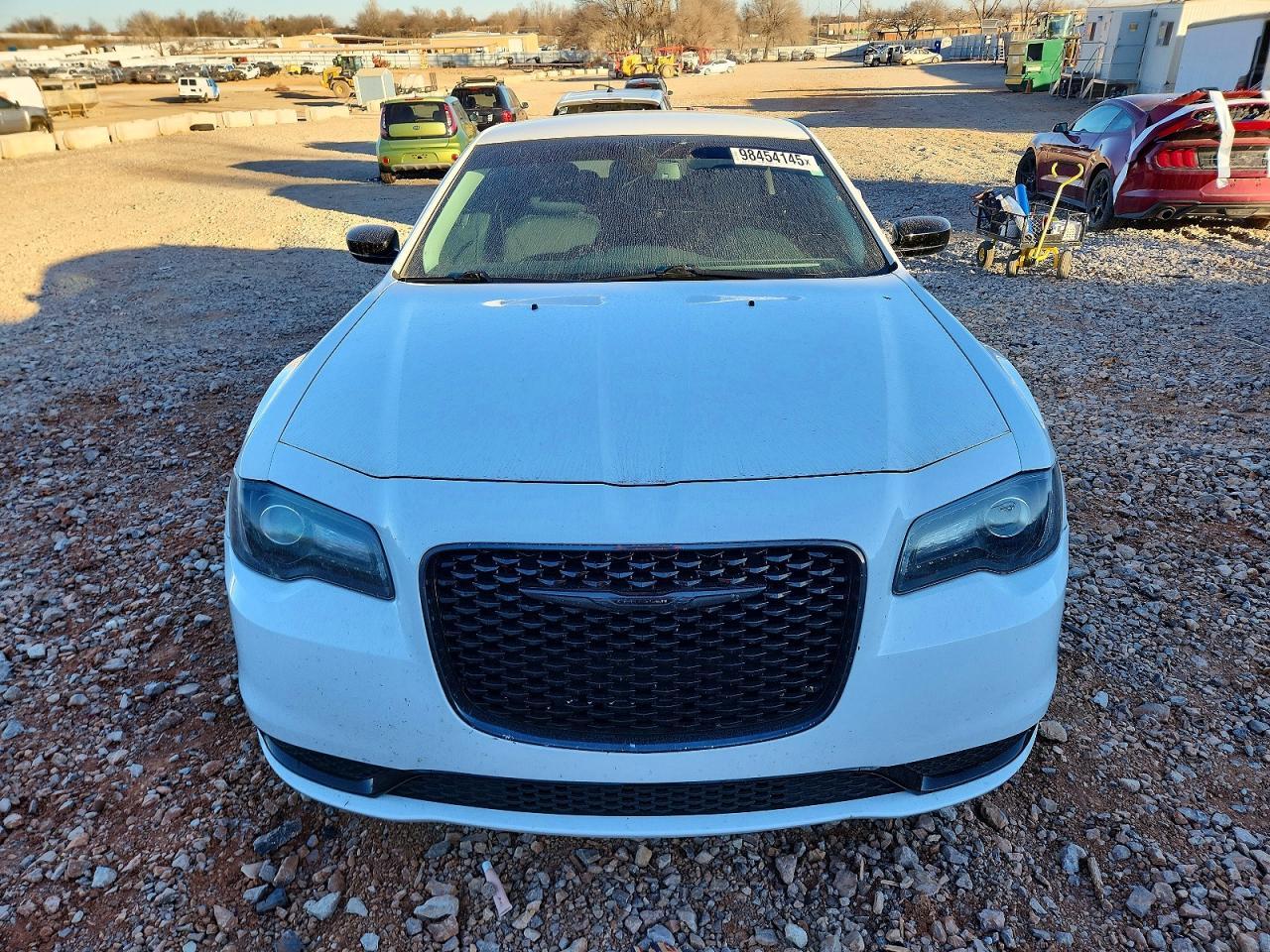 2021 CHRYSLER 300