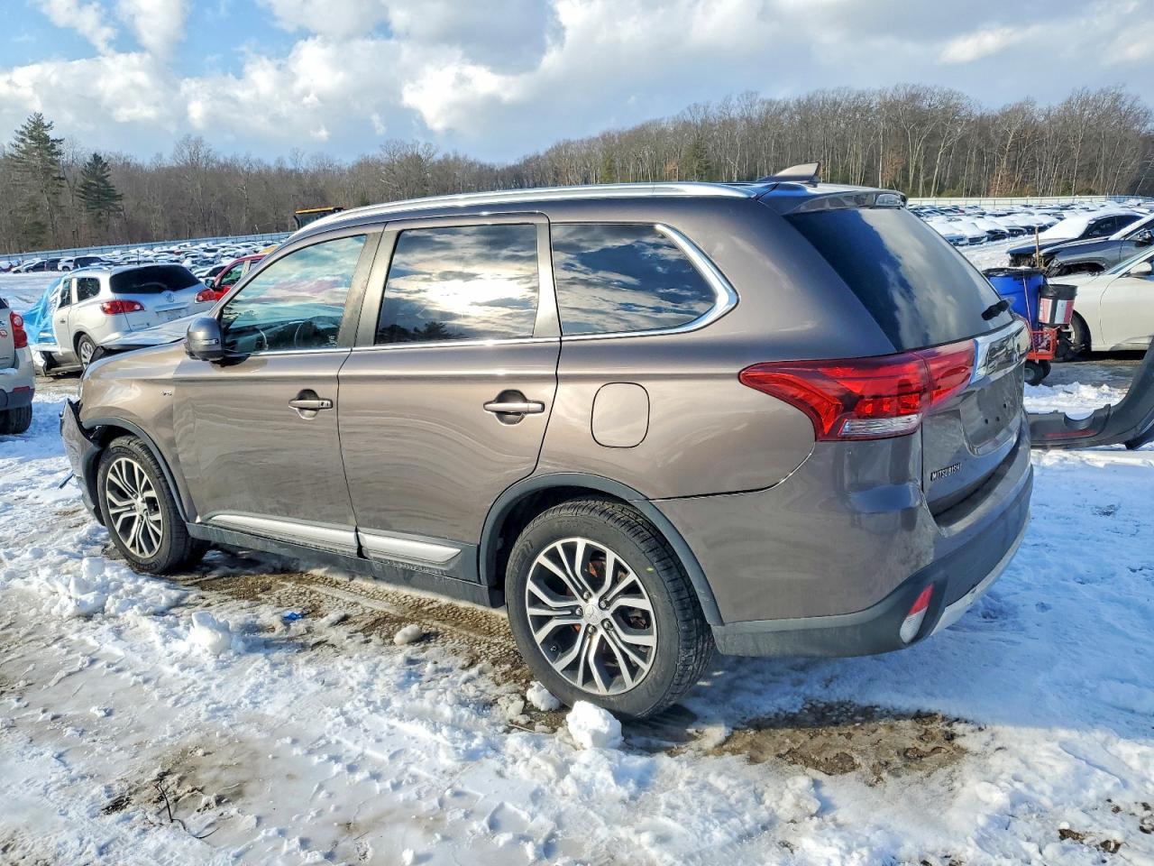 2017 MITSUBISHI outlander