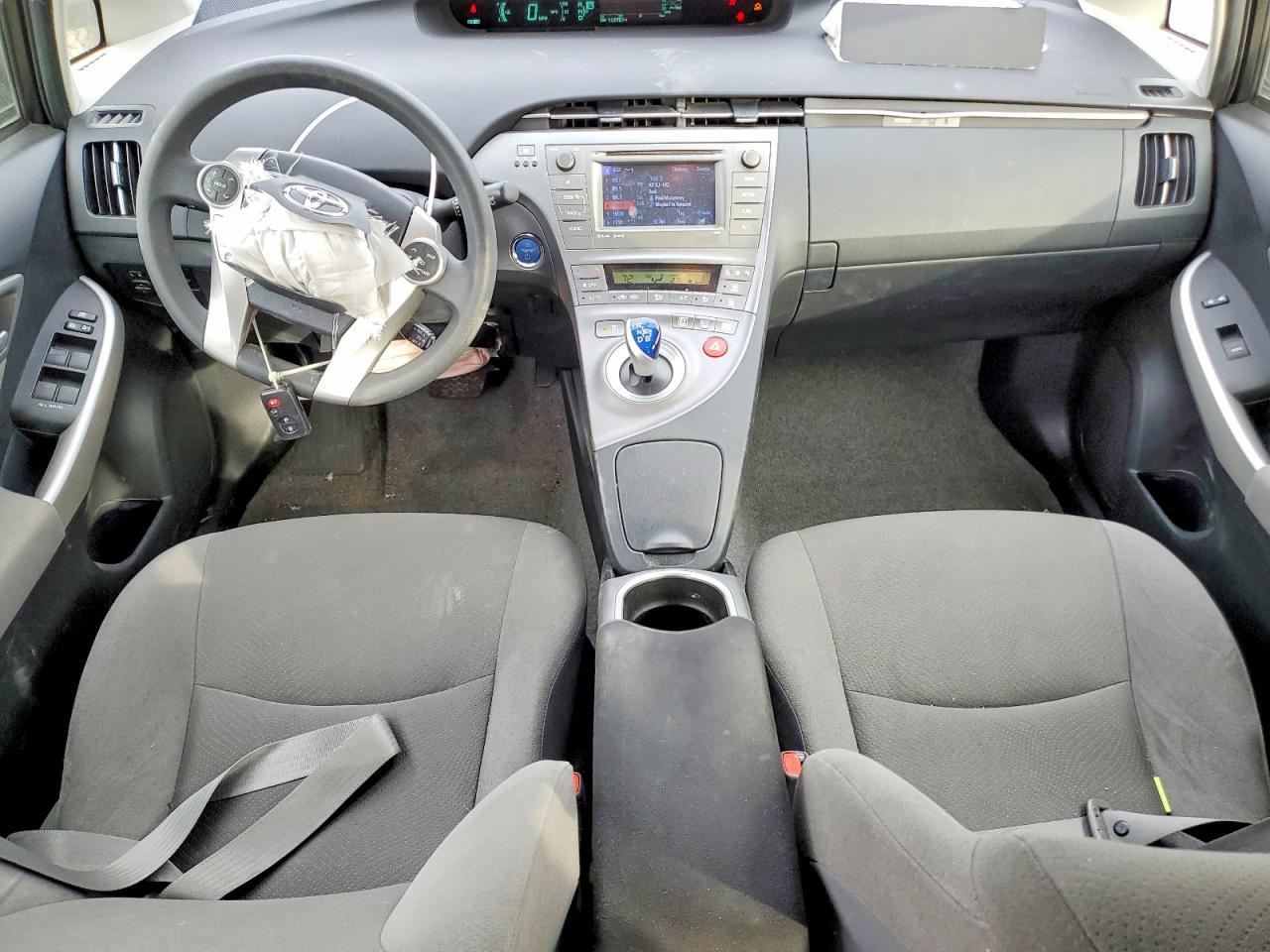 2014 TOYOTA PRIUS