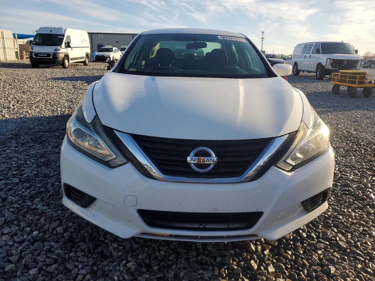 2017 NISSAN ALTIMA