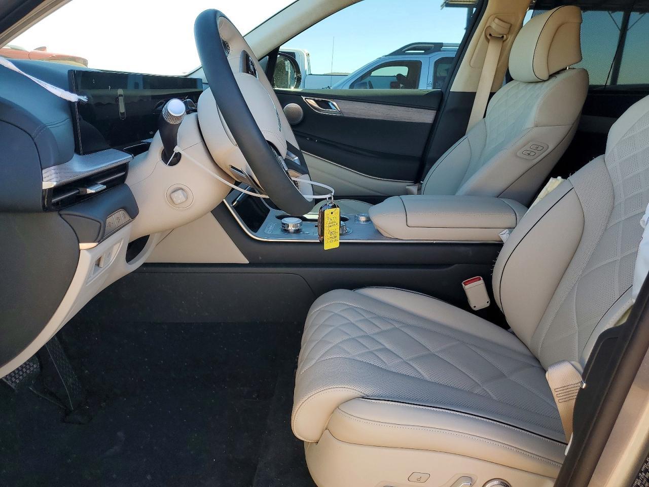 2026 GENESIS GV80