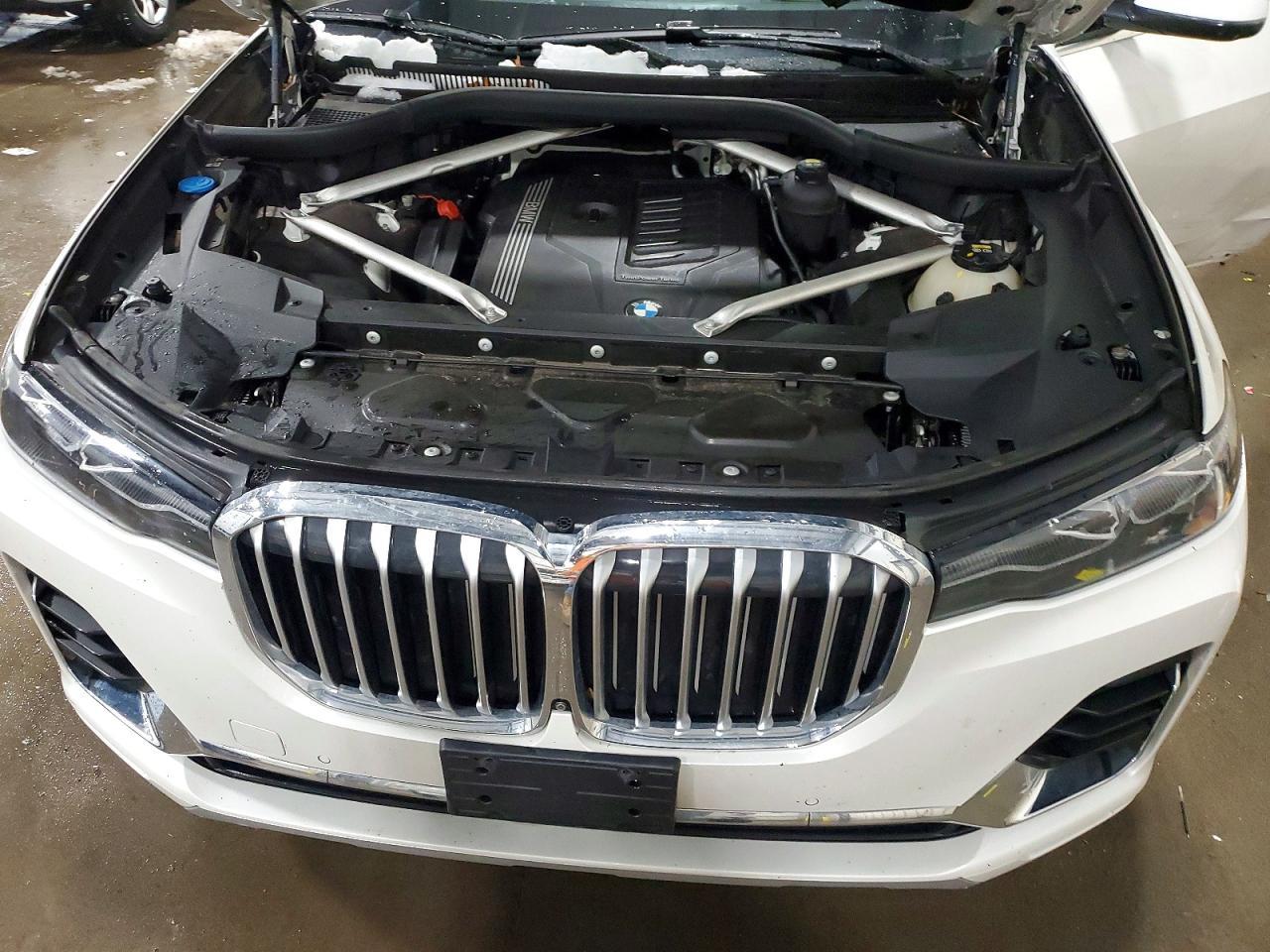 2020 BMW X7