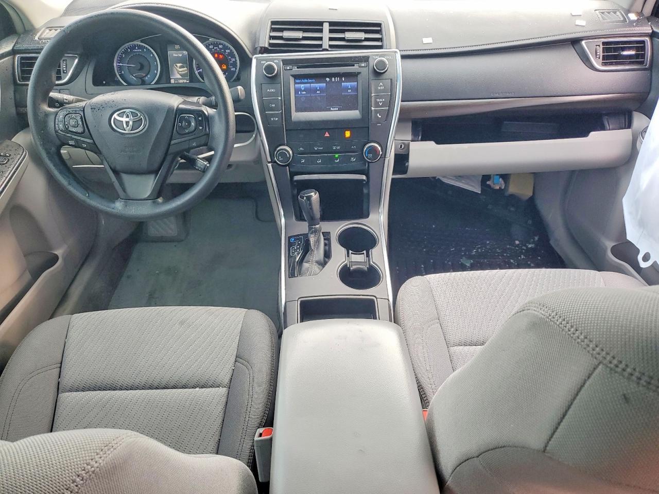 2016 TOYOTA CAMRY