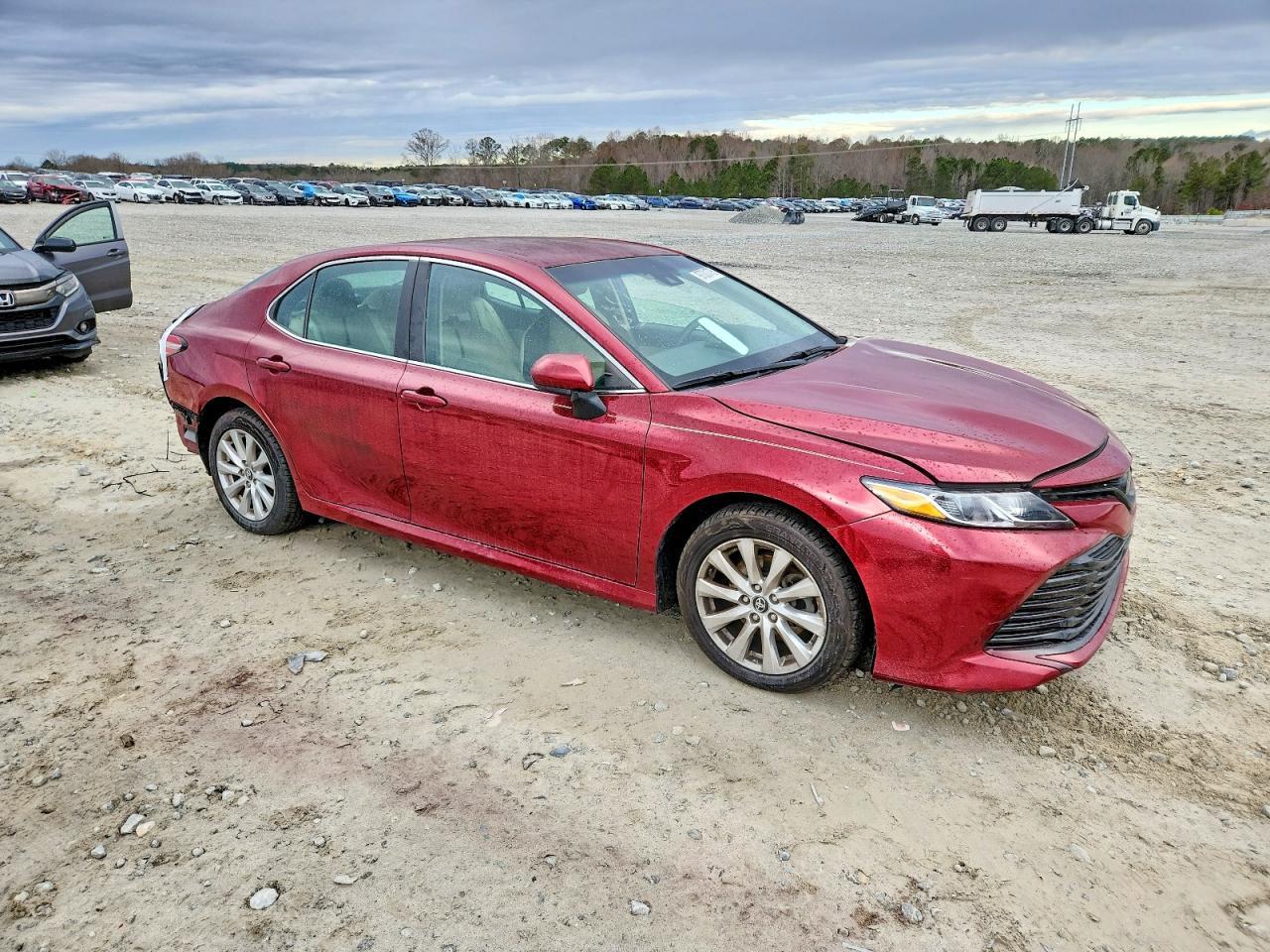 2018 TOYOTA CAMRY