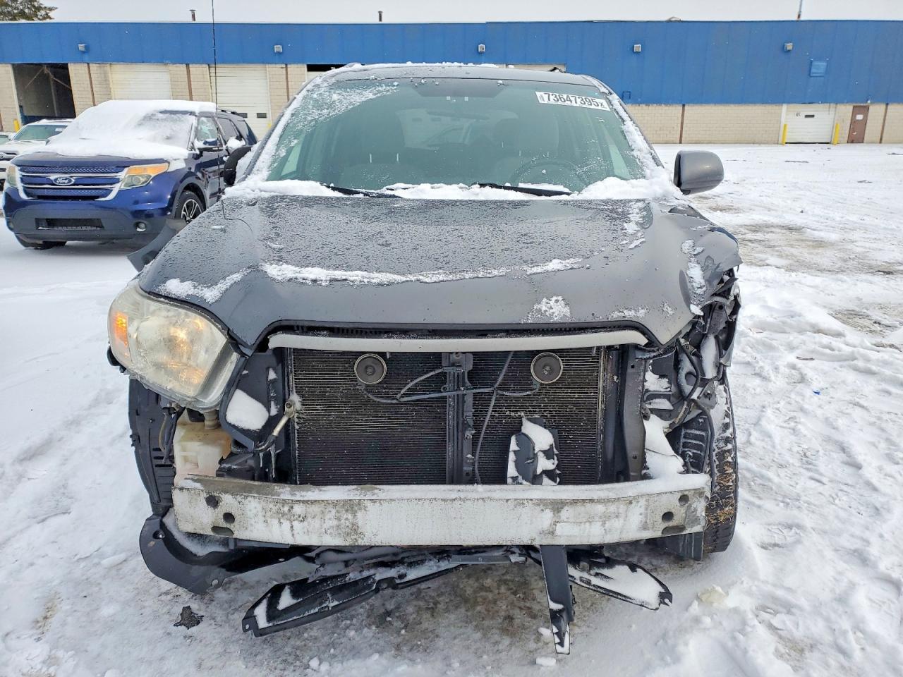 2010 TOYOTA HIGHLANDER