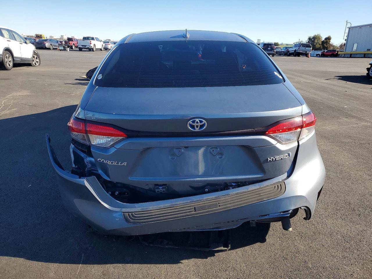 2021 TOYOTA COROLLA