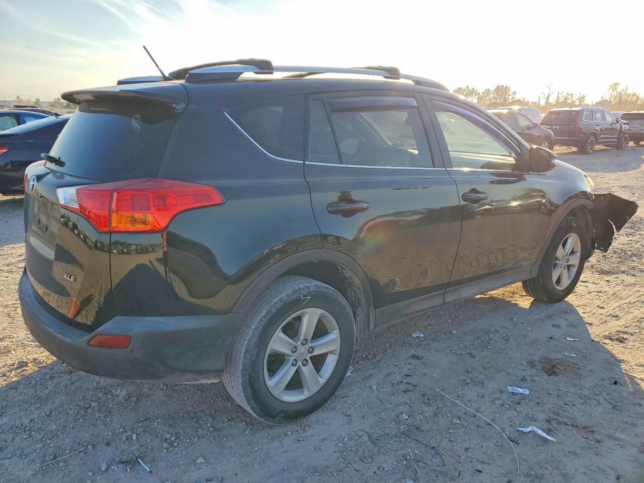 2013 TOYOTA RAV4