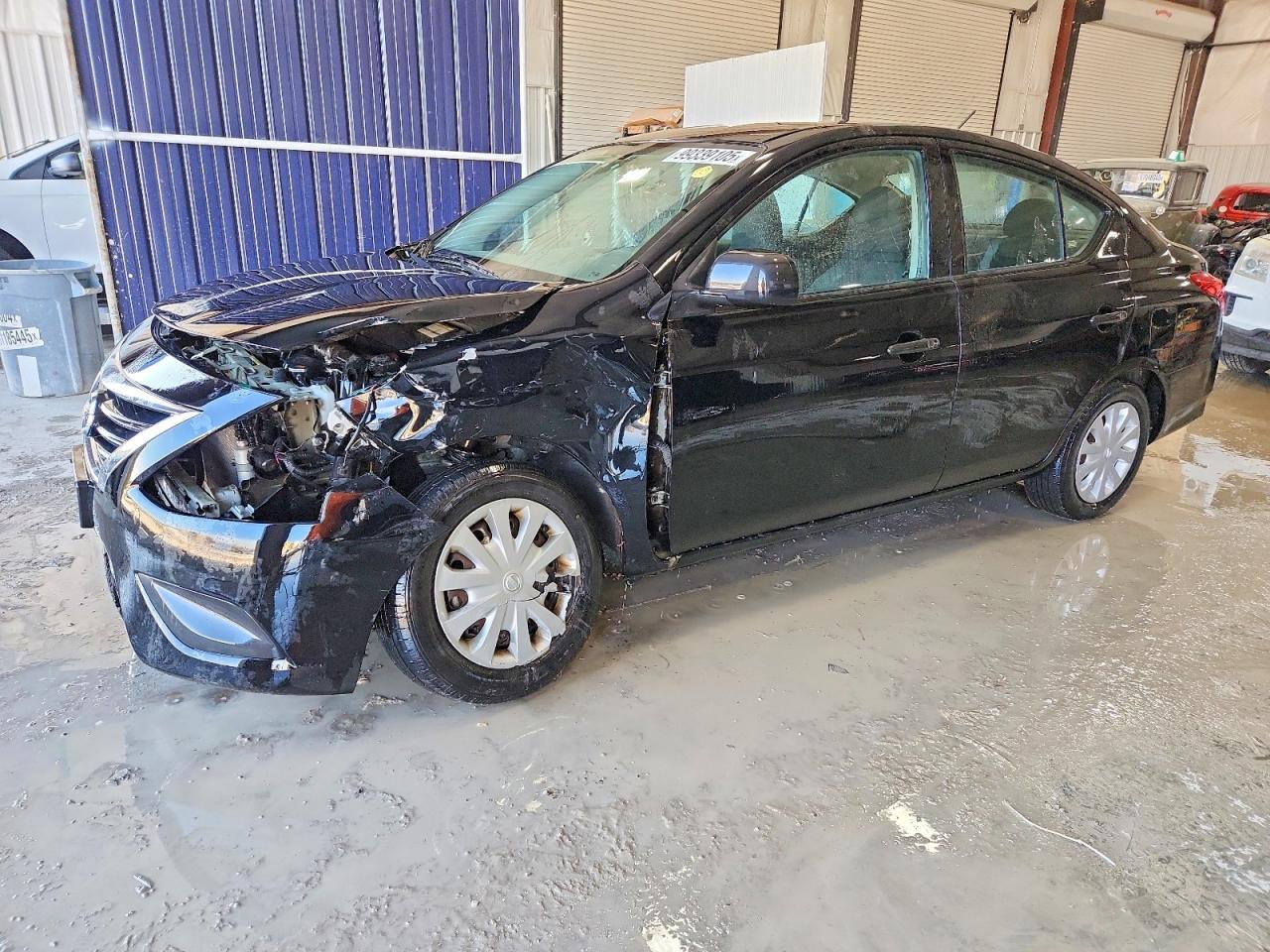 2015 NISSAN VERSA