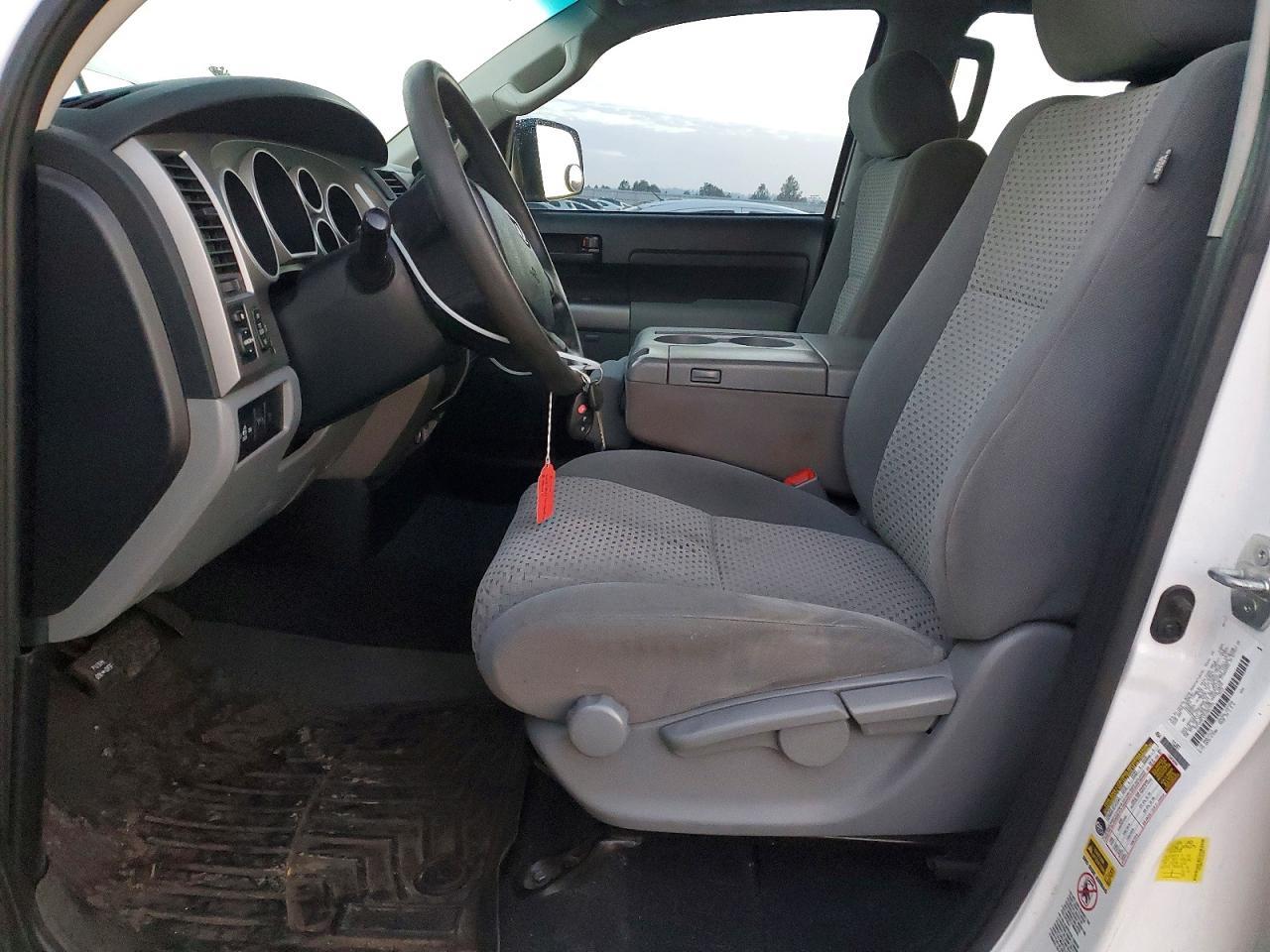 2012 TOYOTA TUNDRA