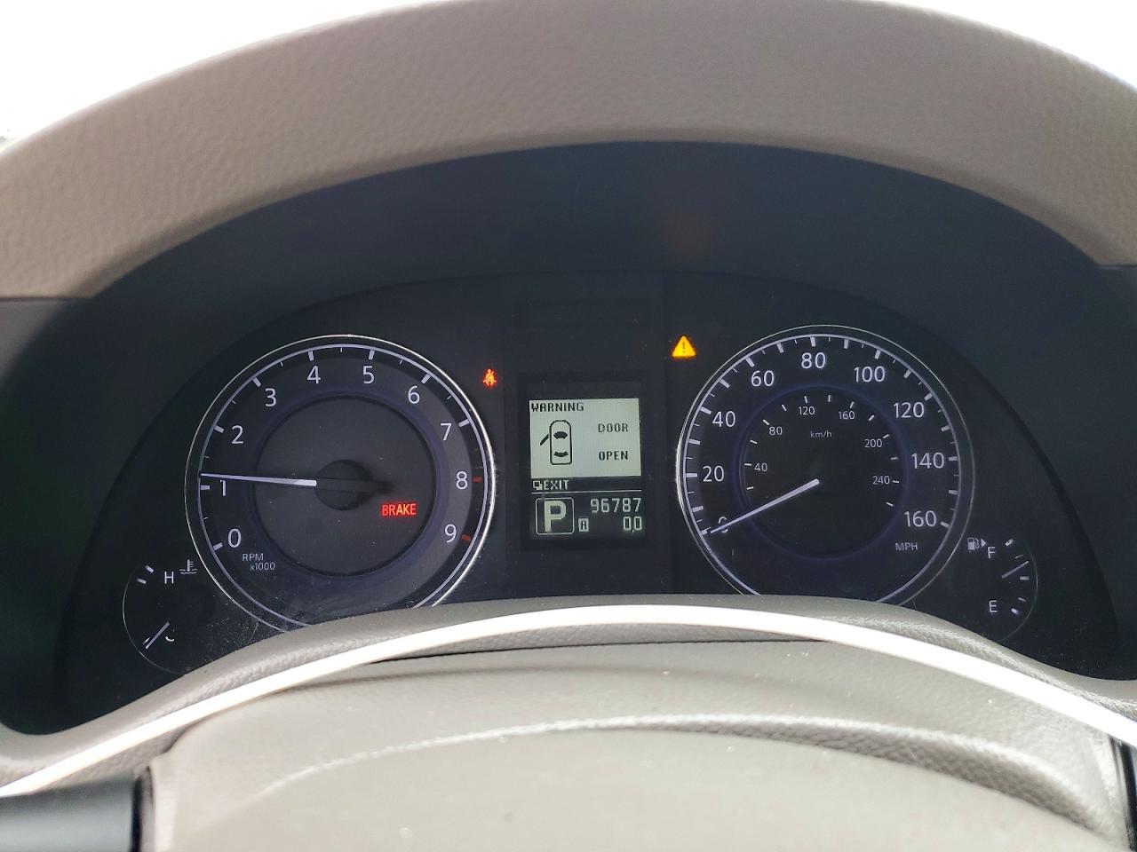 2012 INFINITI G37