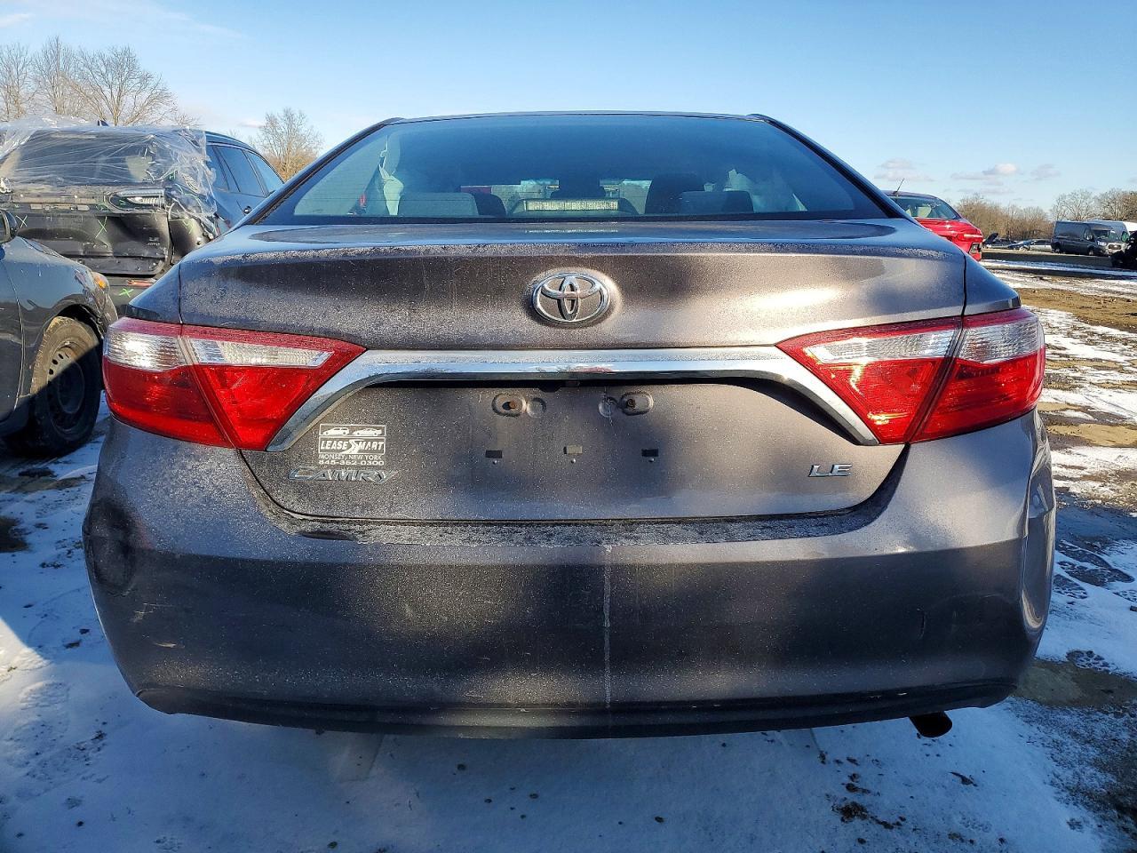2015 TOYOTA CAMRY