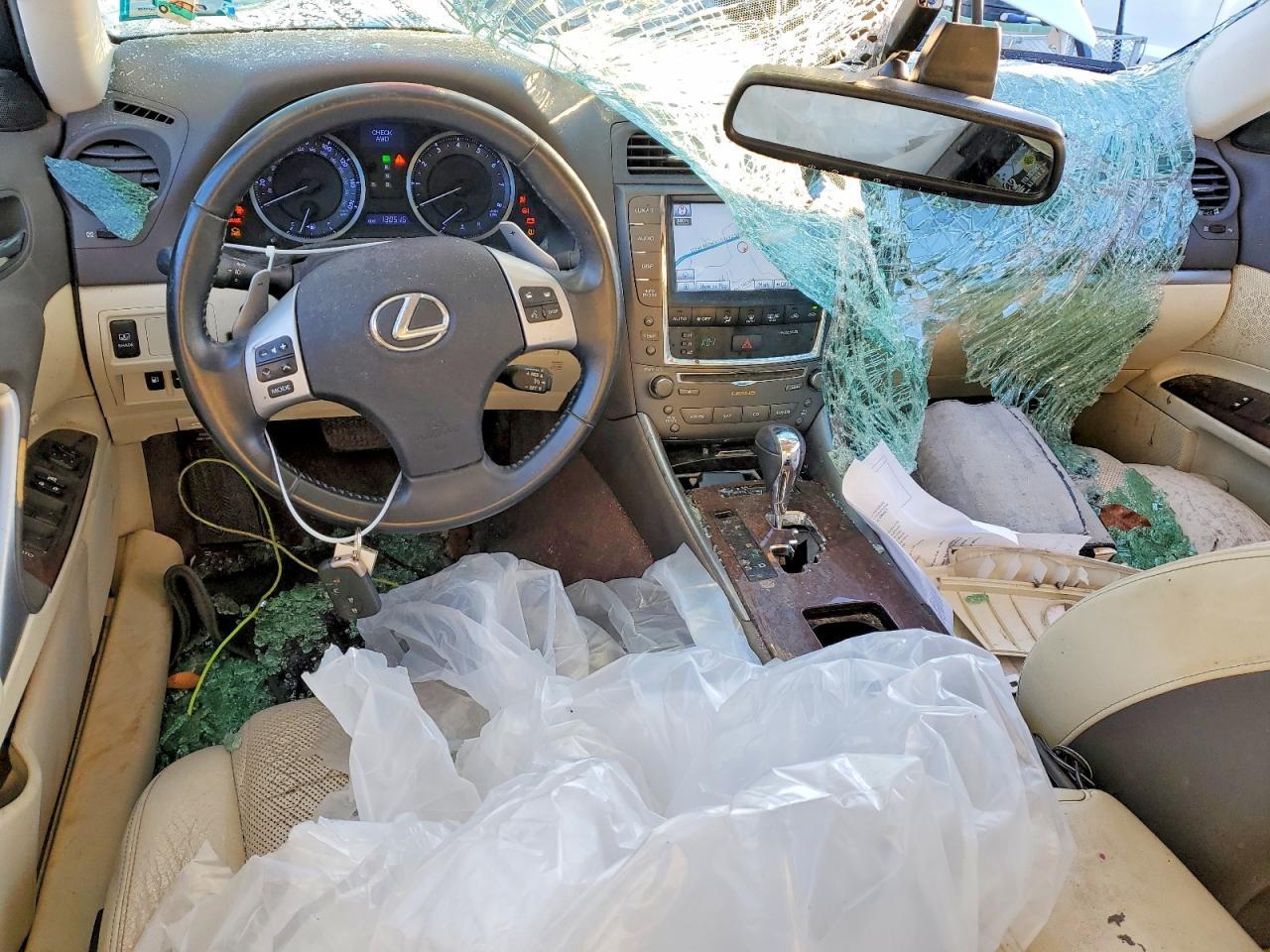 2011 LEXUS IS 250