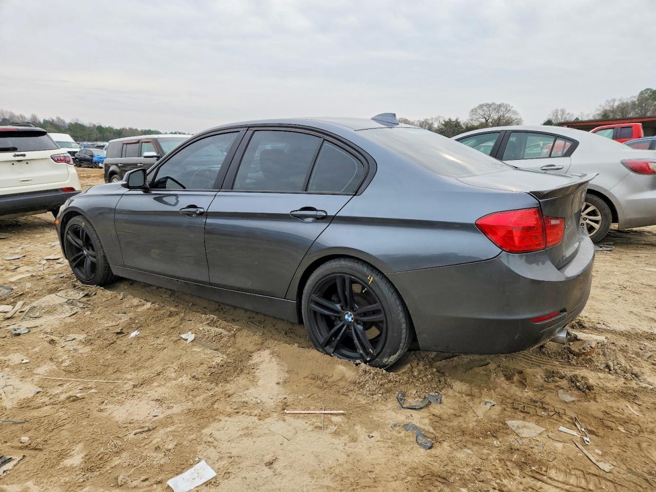 2013 BMW 3 SERIES
