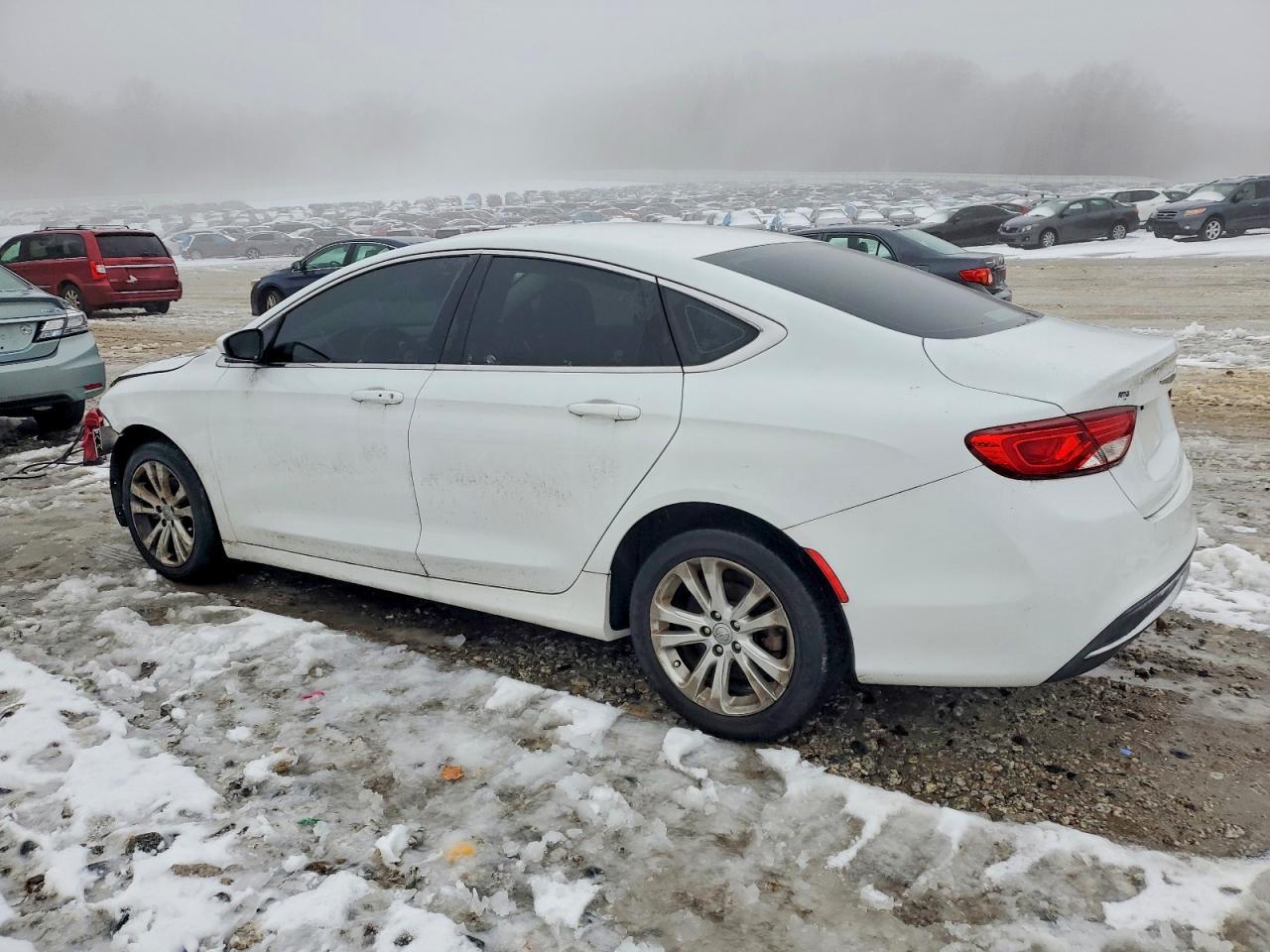 2015 CHRYSLER 200