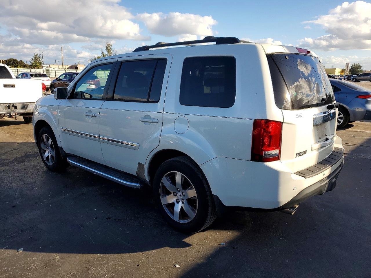 2013 HONDA PILOT