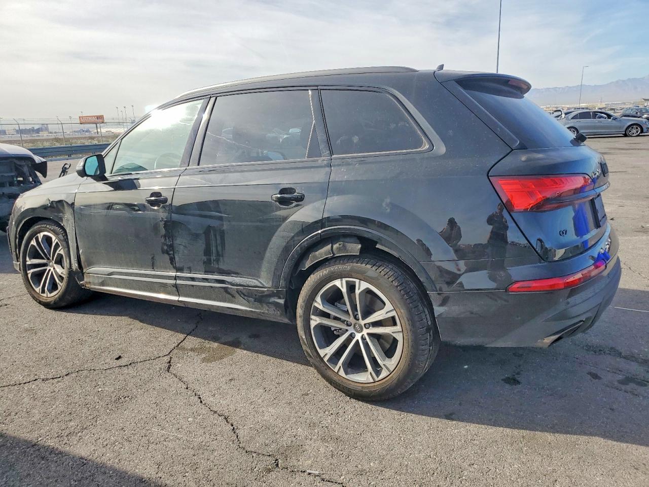 2025 AUDI Q7