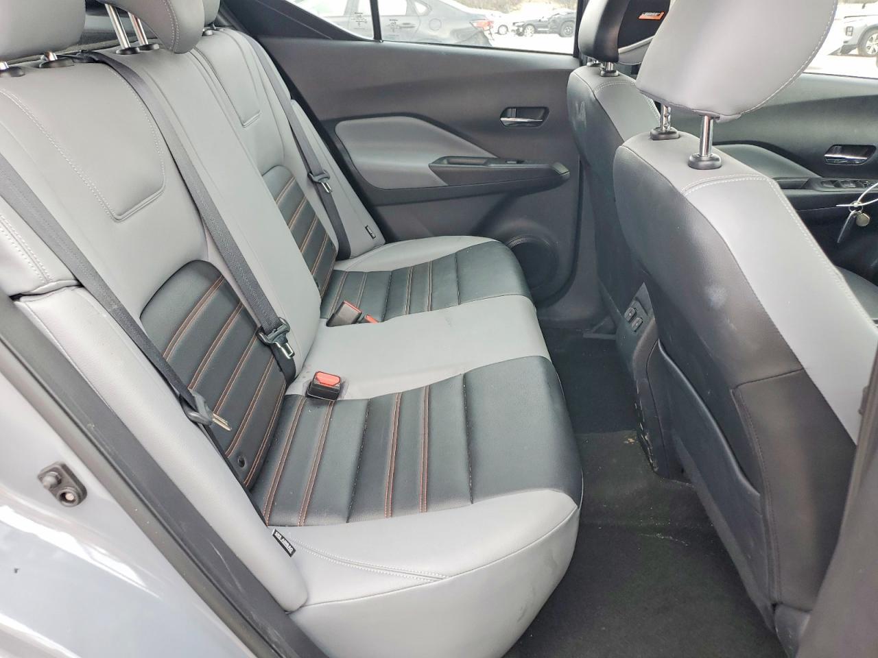 2023 NISSAN KICKS