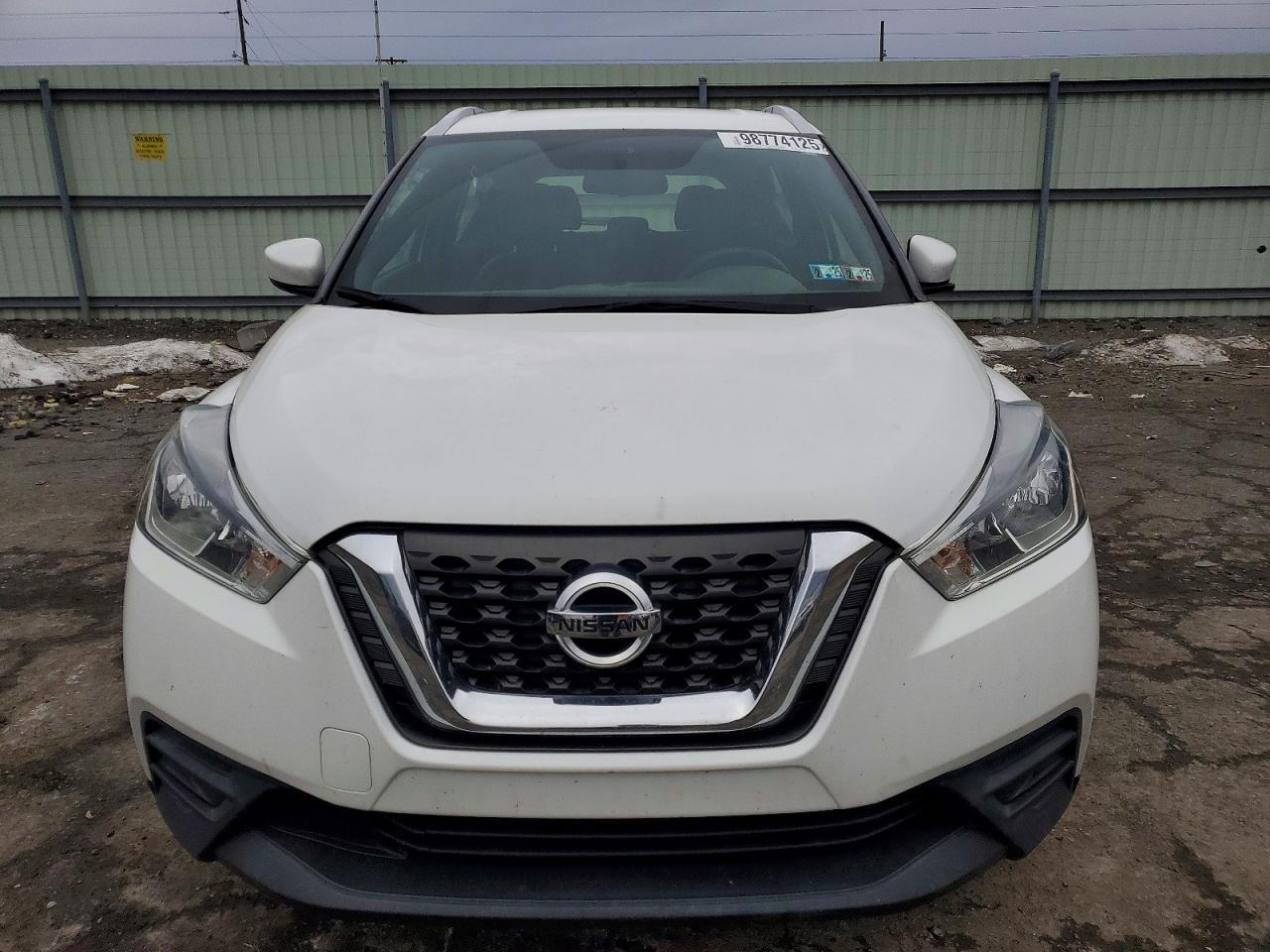 2019 NISSAN KICKS