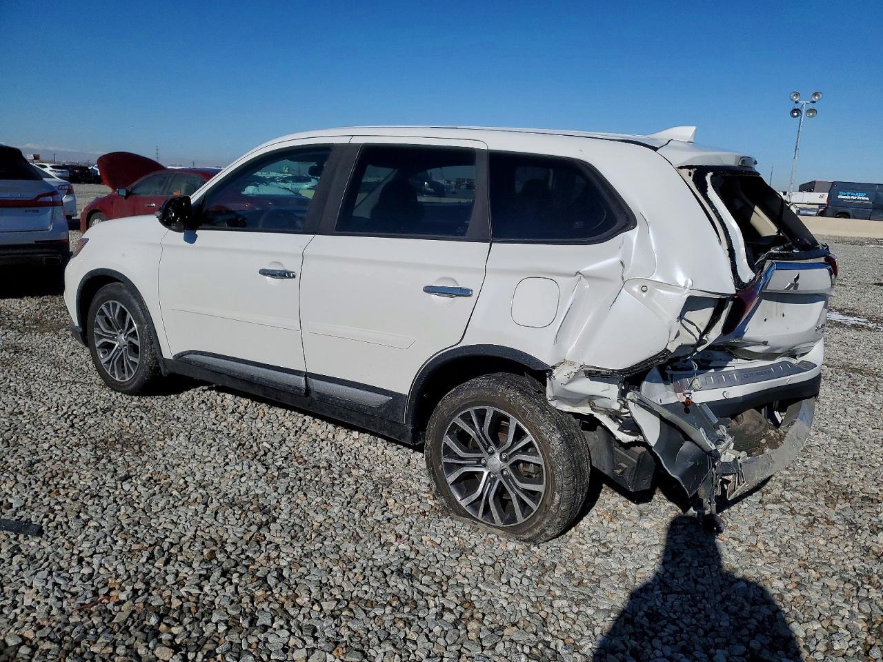 2018 MITSUBISHI outlander