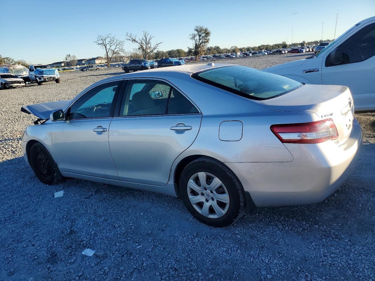 2010 TOYOTA CAMRY