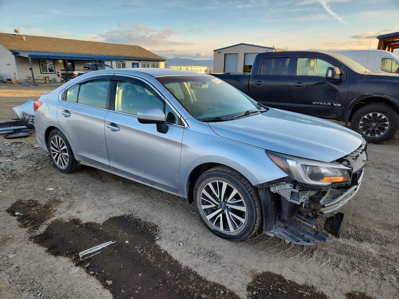 2018 SUBARU Legacy