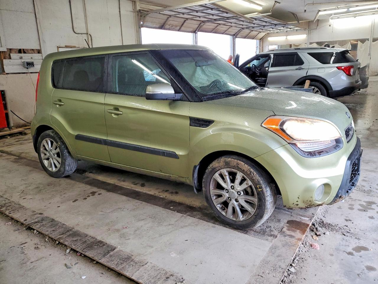 2013 KIA SOUL